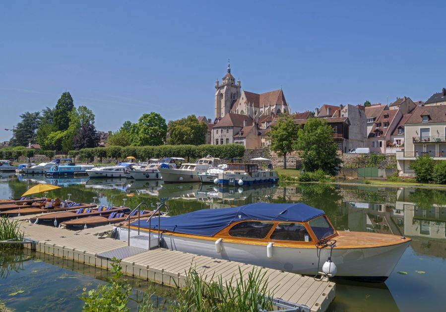 Le Doubs et le canal du Rhône au Rhin