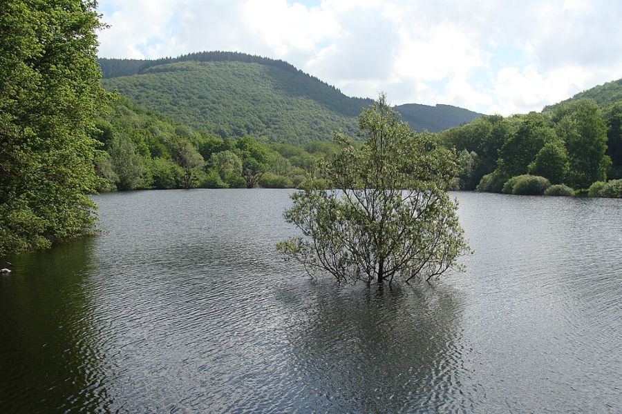 Quand aller au Lac de Pannecière ?