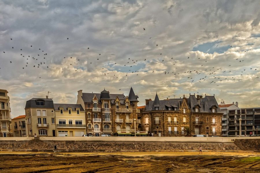 Tourisme balnéaire en Pays de la Loire, des Sables d’Olonne à l’Ile de Noirmoutier