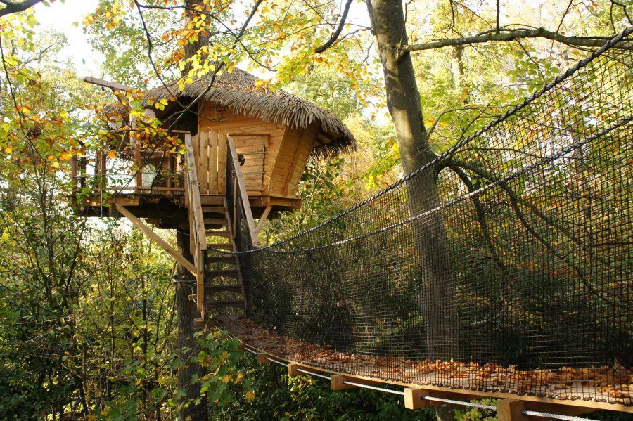 Charente-Maritime : Cabanes dans les arbres dans un parc enchanteur