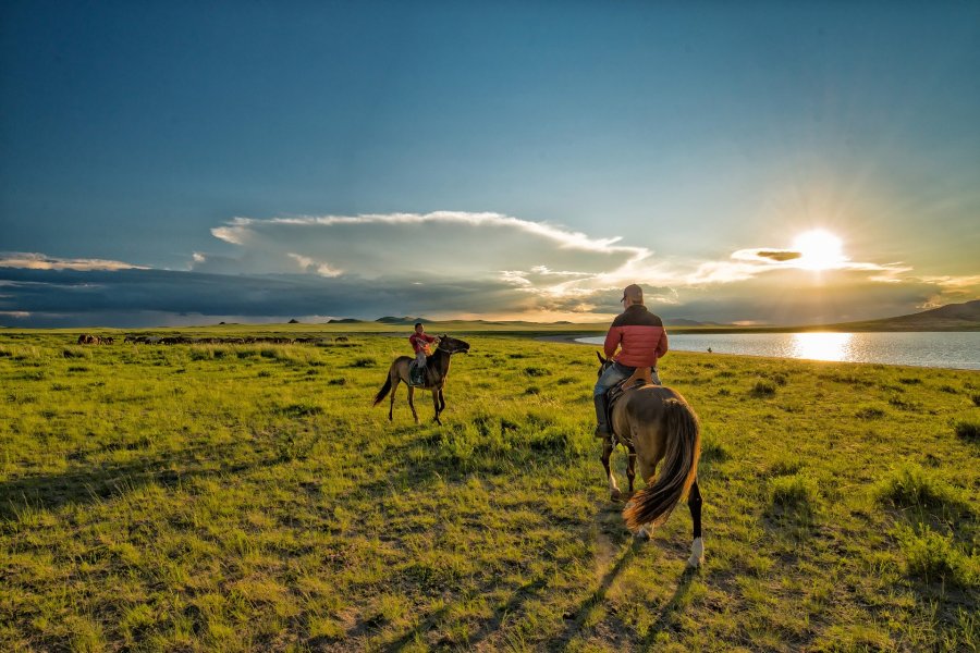 Ecotourisme en Mongolie, du désert de Gobi aux steppes verdoyantes