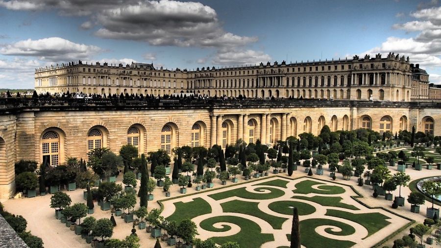 Culture et histoire hors des murs parisiens